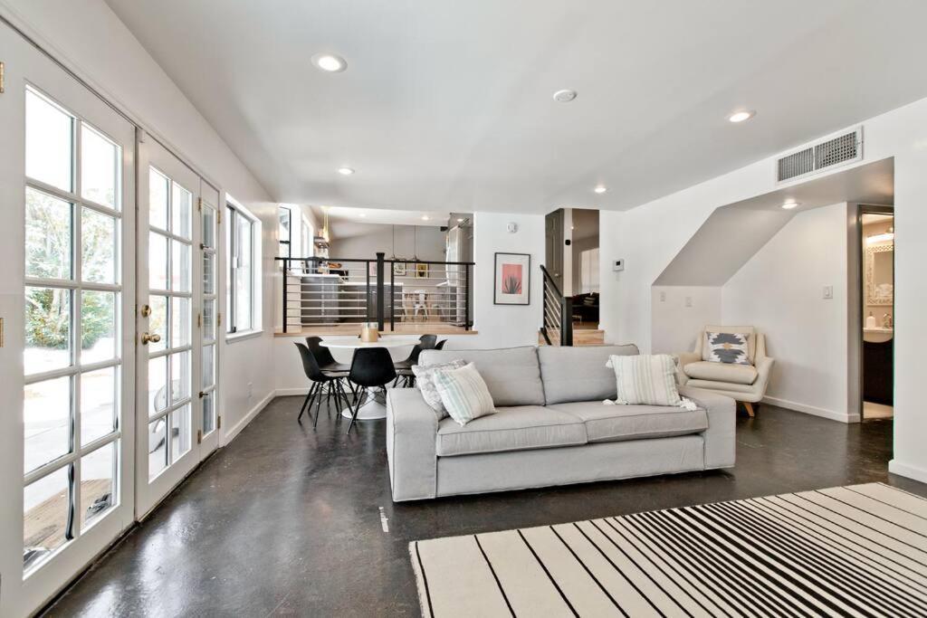 Bright, Modern 4Br With Beautiful Backyard & Pool! Villa Las Vegas Bagian luar foto